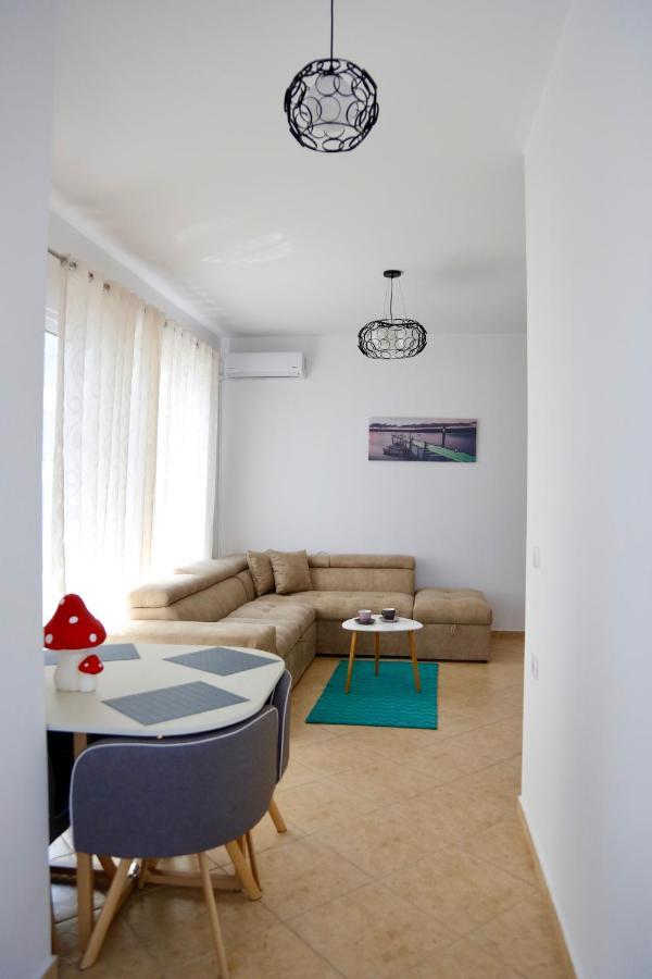 Sea La Vie Apartments Sarande Exterior photo