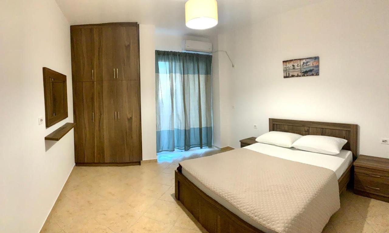 Sea La Vie Apartments Sarande Exterior photo