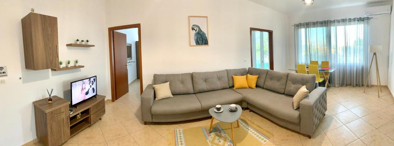 Sea La Vie Apartments Sarande Exterior photo